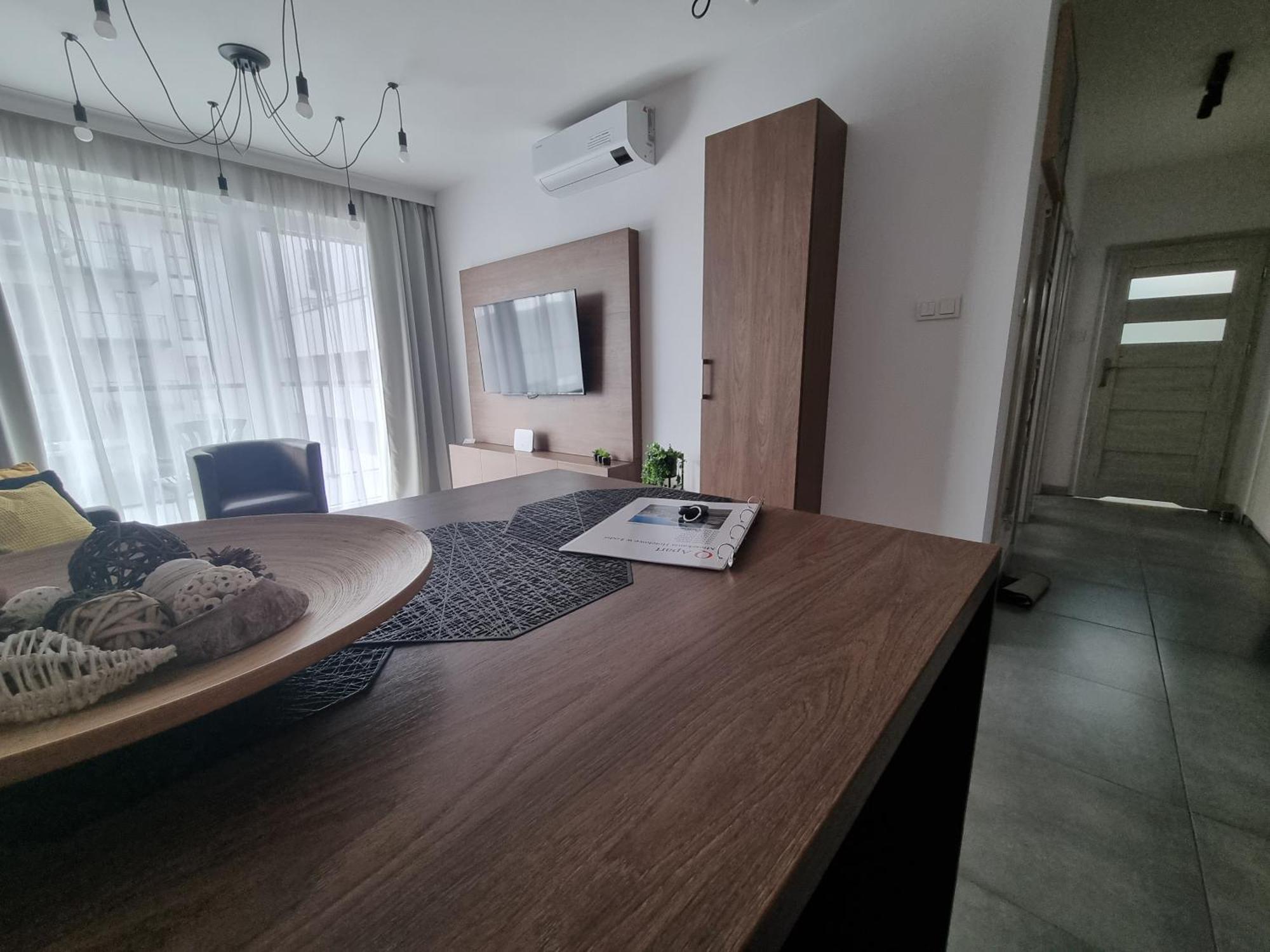 Q Apart Gold-Trzy Pokoje, Manufaktura, Klimatyzacja I Garaz Gratis, Tv Max, Fv, Gwarancja Zadowolenia Lodz (Lodz) Ngoại thất bức ảnh