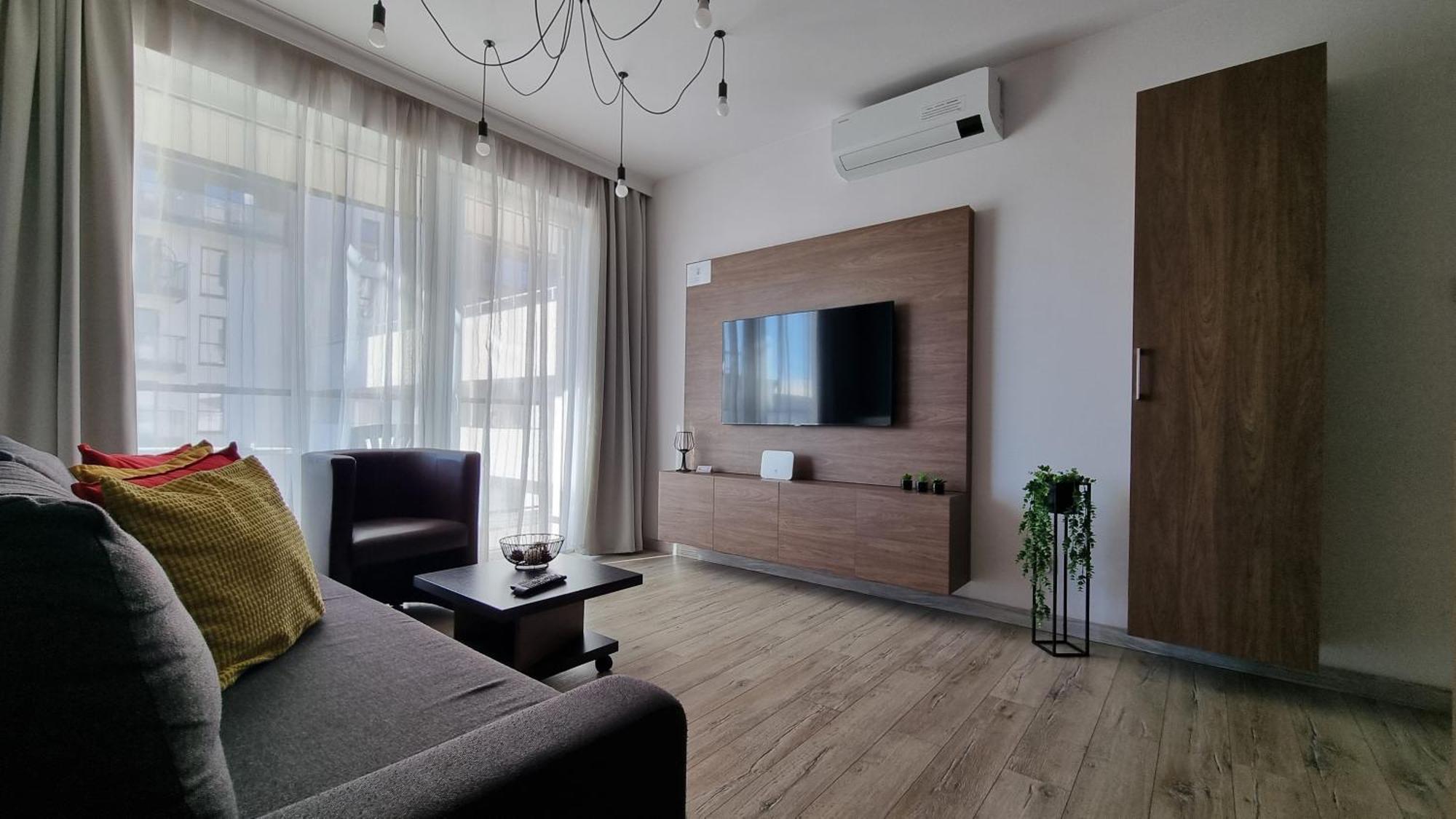Q Apart Gold-Trzy Pokoje, Manufaktura, Klimatyzacja I Garaz Gratis, Tv Max, Fv, Gwarancja Zadowolenia Lodz (Lodz) Ngoại thất bức ảnh